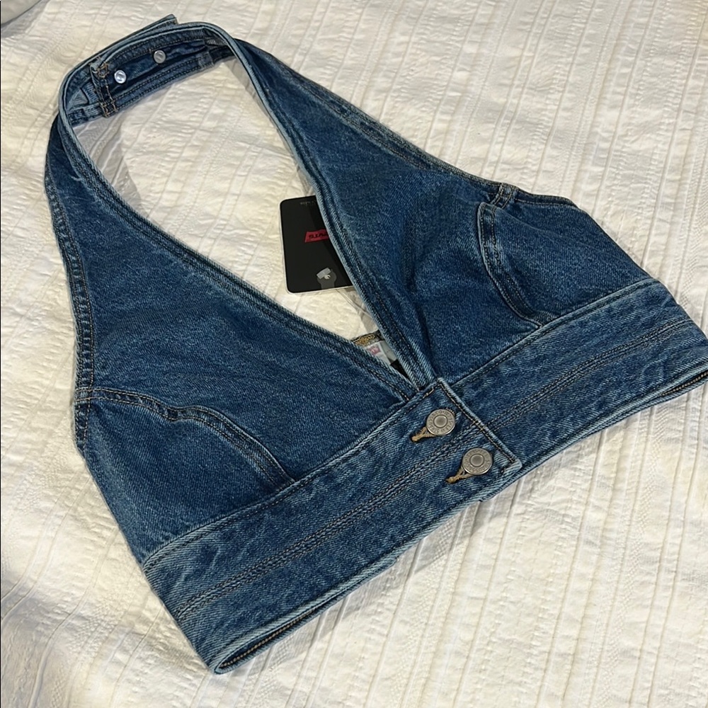 NWT. Levi’s Denim Halter Top size small.